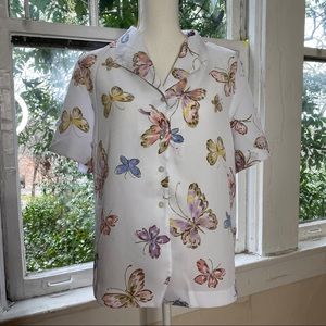 VINTAGE BUTTERFLY BUTTONED BLOUSE 🦋💞